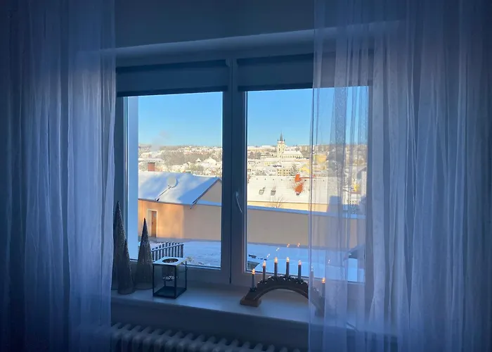 Na Strani Тахов
